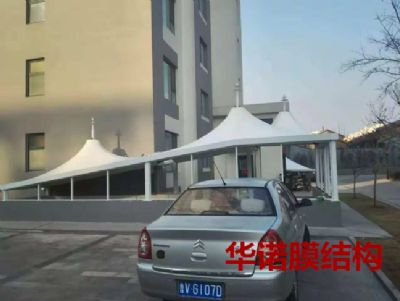 出入口膜結構